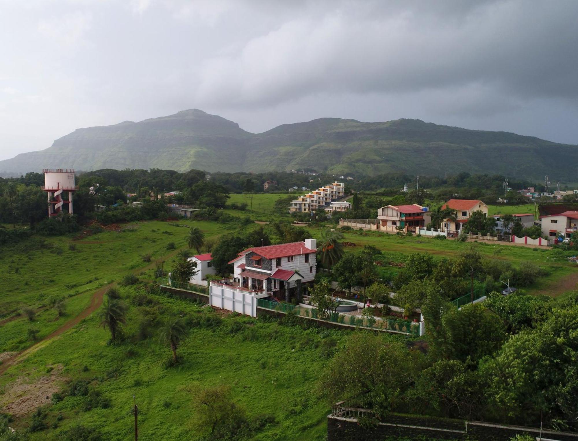 Nysa Villa & Homestay By Stayatlas อิกัตปุรี ภายนอก รูปภาพ