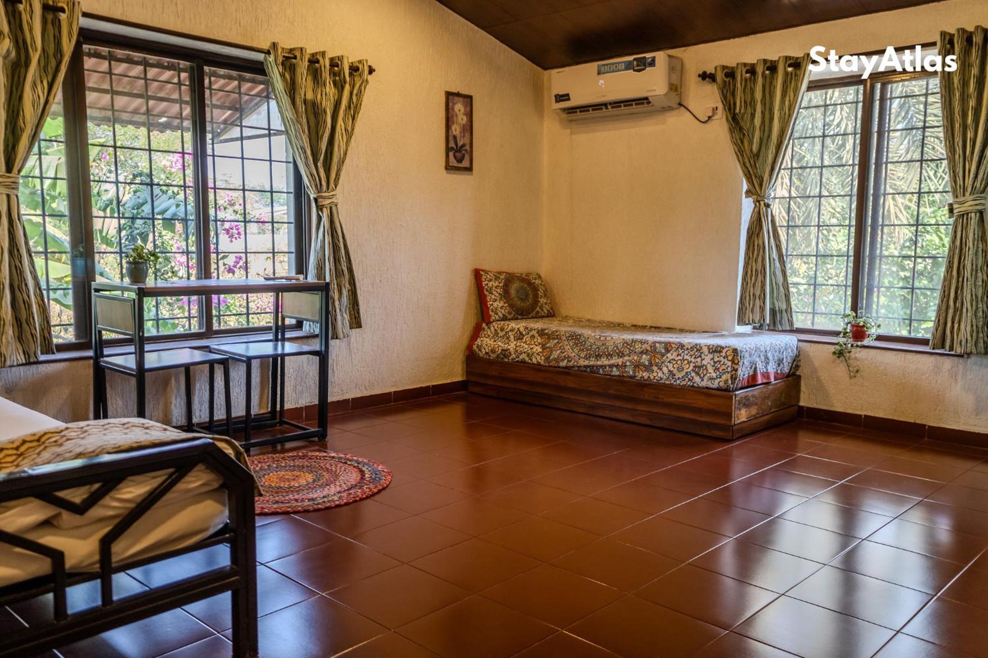 Nysa Villa & Homestay By Stayatlas อิกัตปุรี ภายนอก รูปภาพ