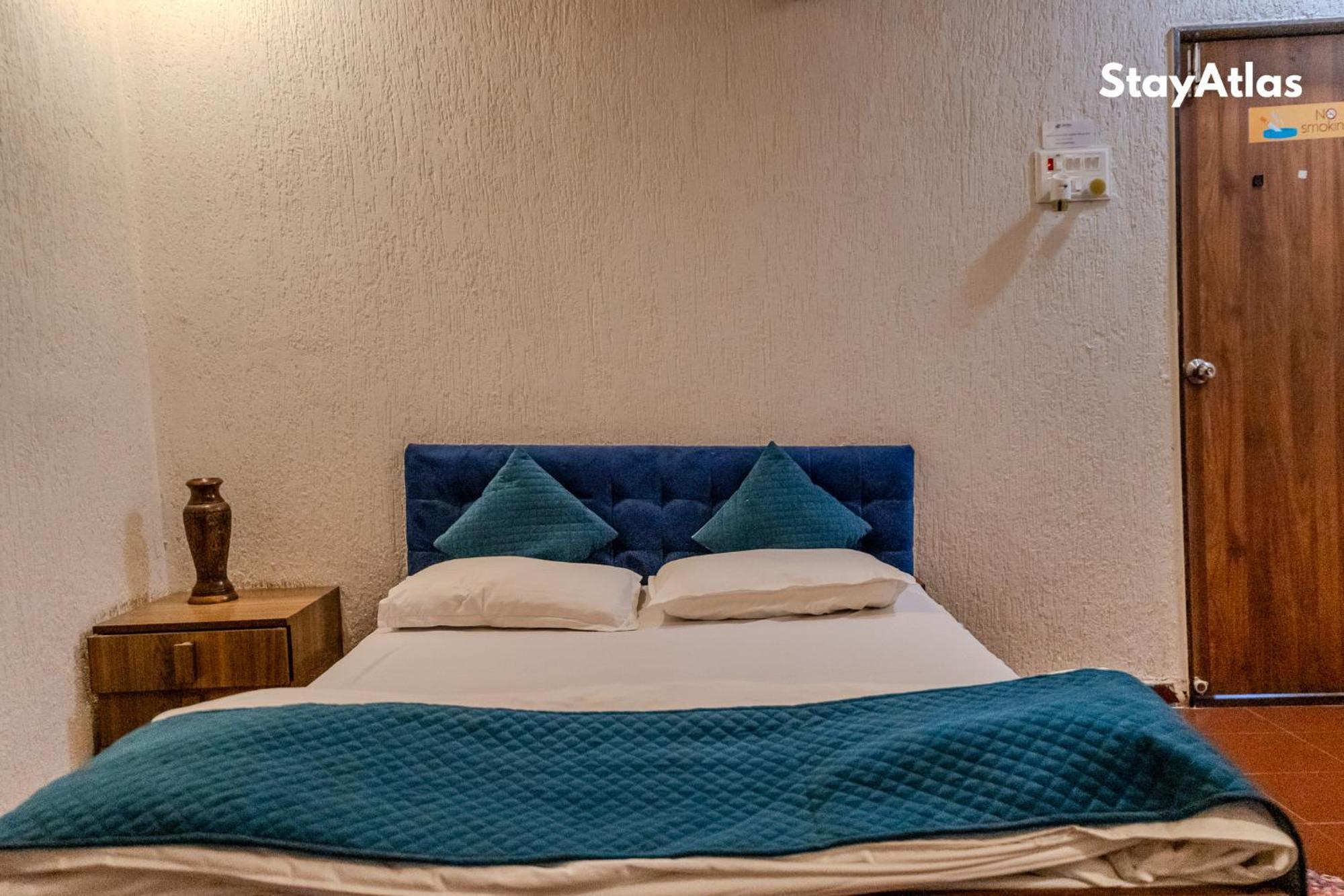 Nysa Villa & Homestay By Stayatlas อิกัตปุรี ภายนอก รูปภาพ