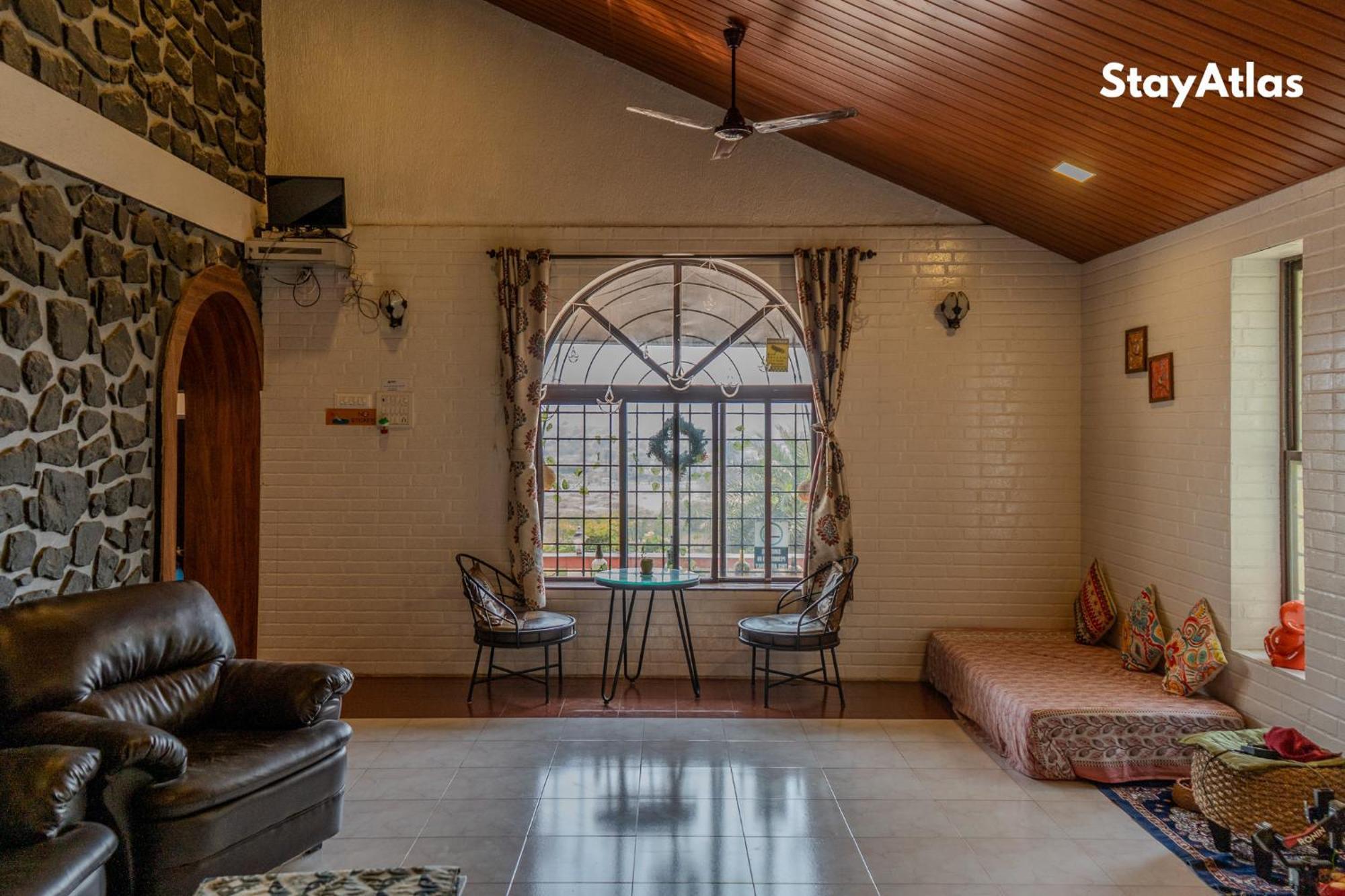 Nysa Villa & Homestay By Stayatlas อิกัตปุรี ภายนอก รูปภาพ